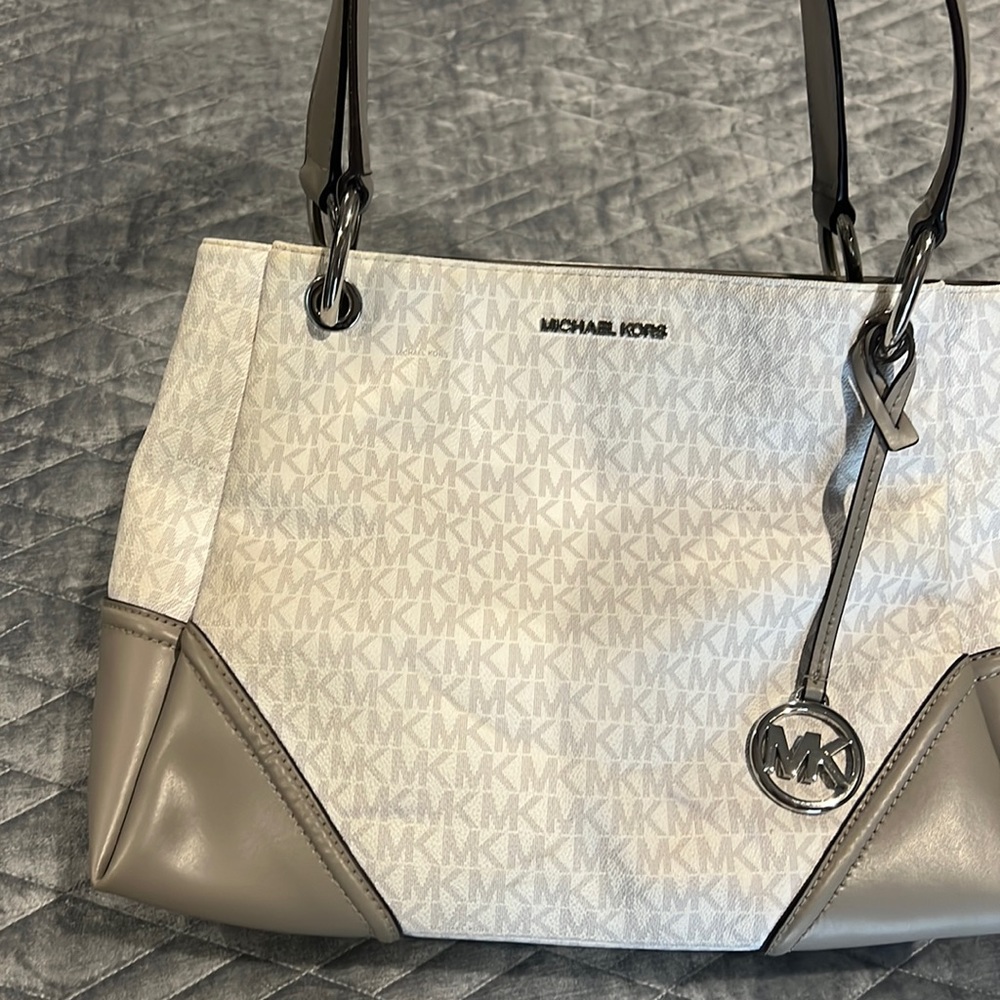 Michael Kors shoulder bag